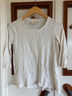 Anthropologie Soft White 3/4 Sleeve Scoop Neck Top